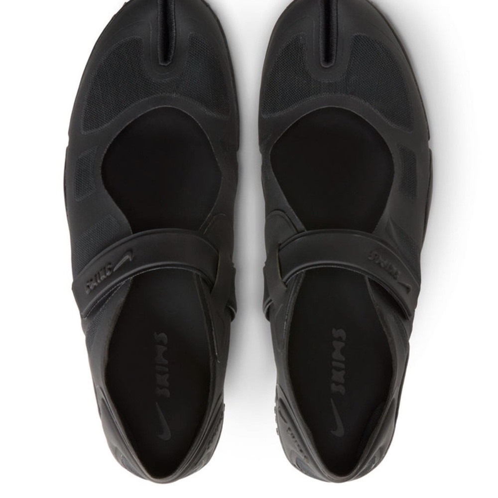 SKIMS Black Athletic Shoes